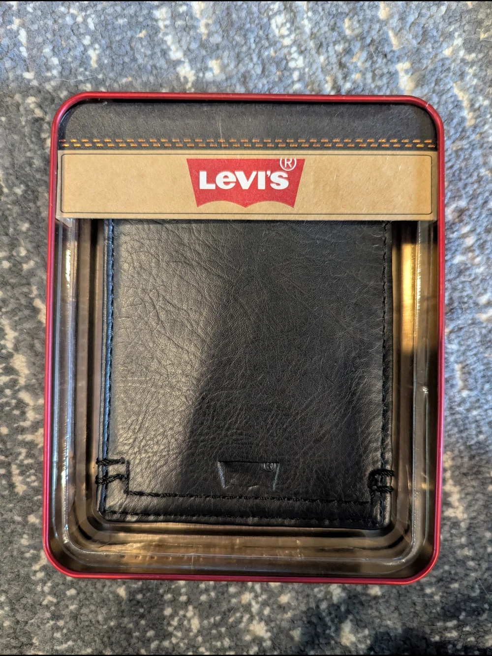 NEW in Box Levi's Black Leather Bifold Card & Key Wallet